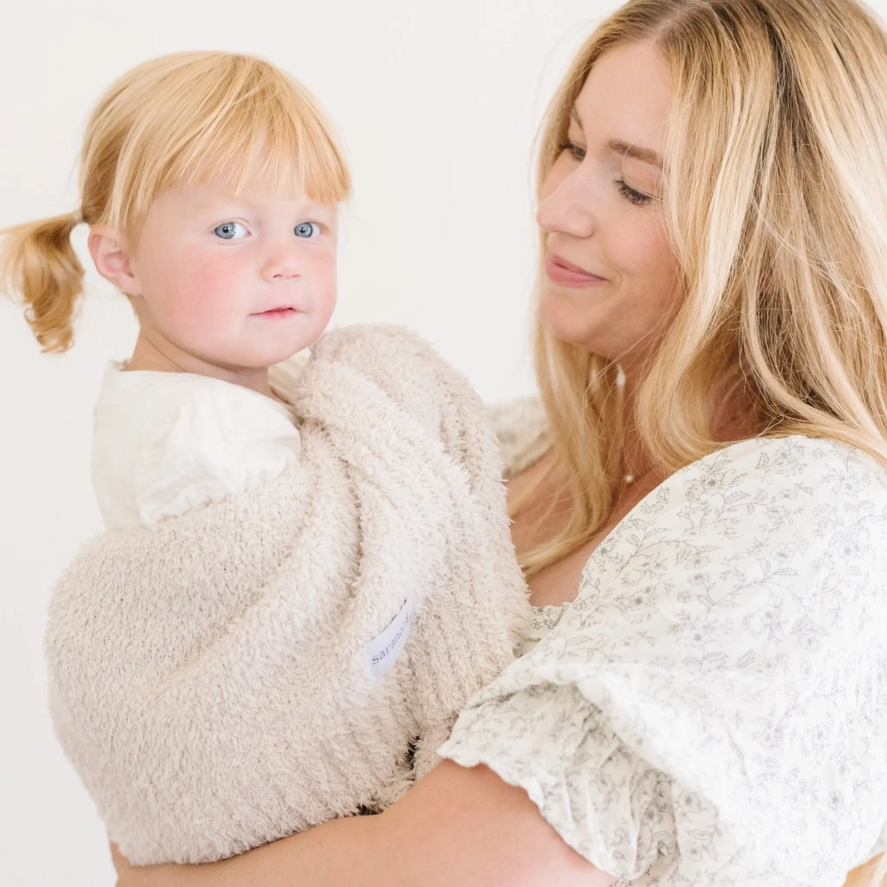 Bamboni Toddler Blankets Plush Warm Snuggle Saranoni Saranoni Everetts Place Boutique