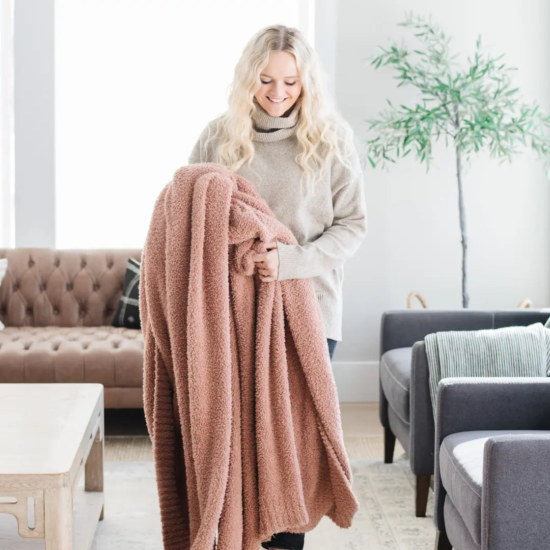 Bamboni XL Bamboo Blankets Saranoni Premium Cozy Warmth Saranoni Everetts Place Boutique