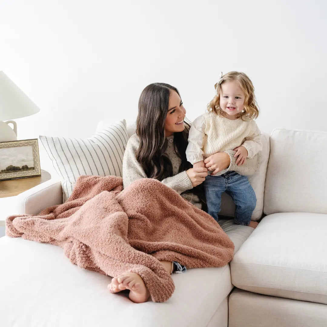 Bamboni XL Bamboo Blankets Saranoni Premium Cozy Warmth Saranoni Everetts Place Boutique