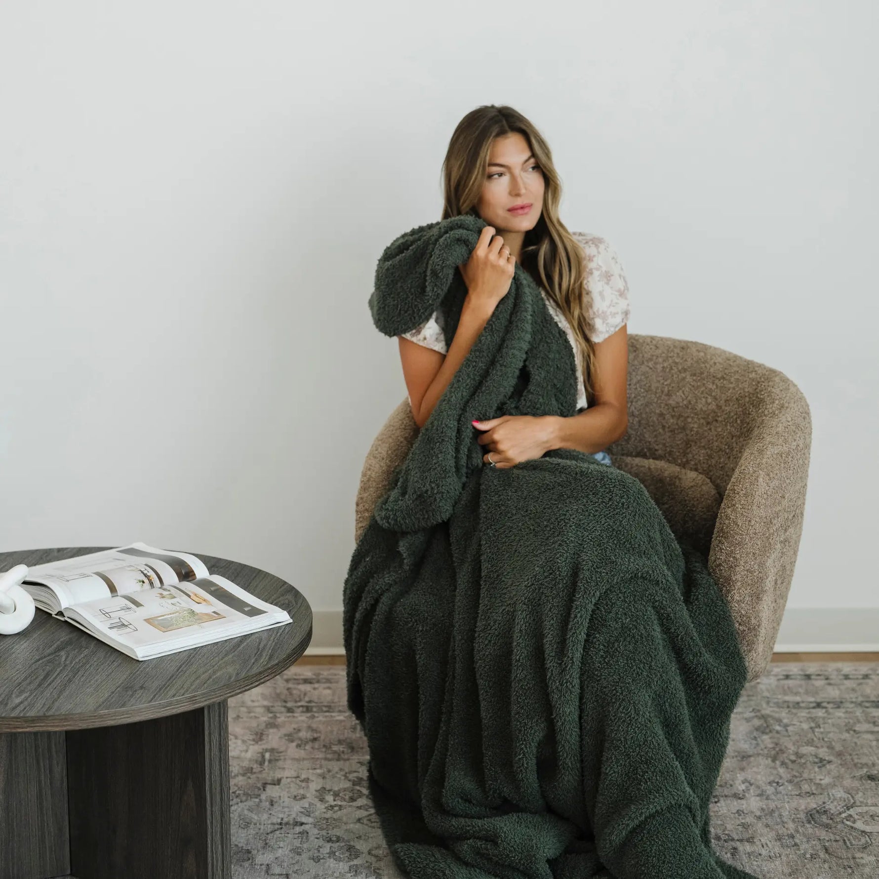 Bamboni XL Bamboo Blankets Saranoni Premium Cozy Warmth Saranoni Everetts Place Boutique