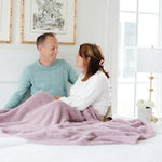 Bamboni XL Bamboo Blankets Saranoni Premium Cozy Warmth Saranoni Everetts Place Boutique
