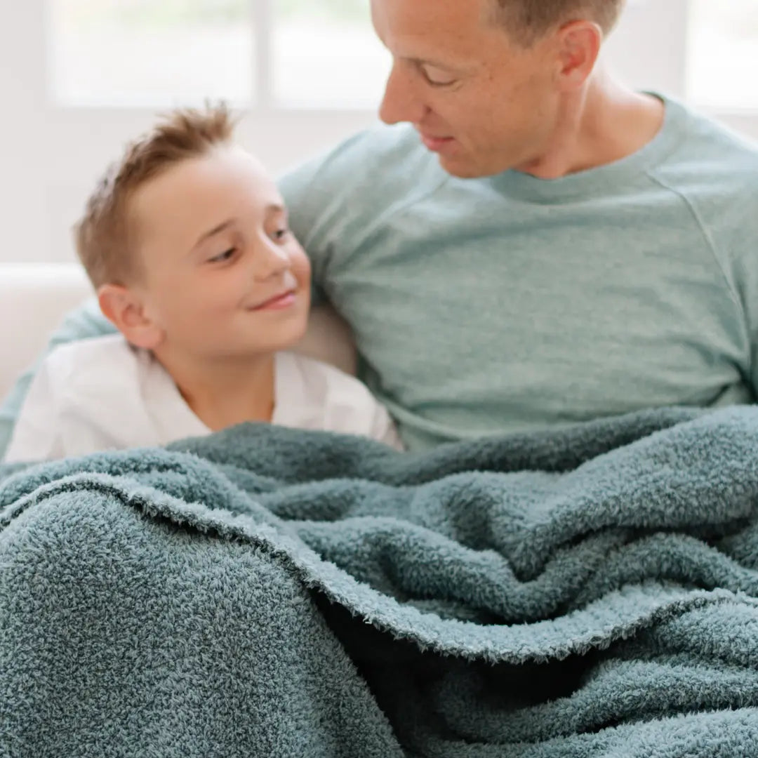 Bamboni XL Bamboo Blankets Saranoni Premium Cozy Warmth Saranoni Everetts Place Boutique
