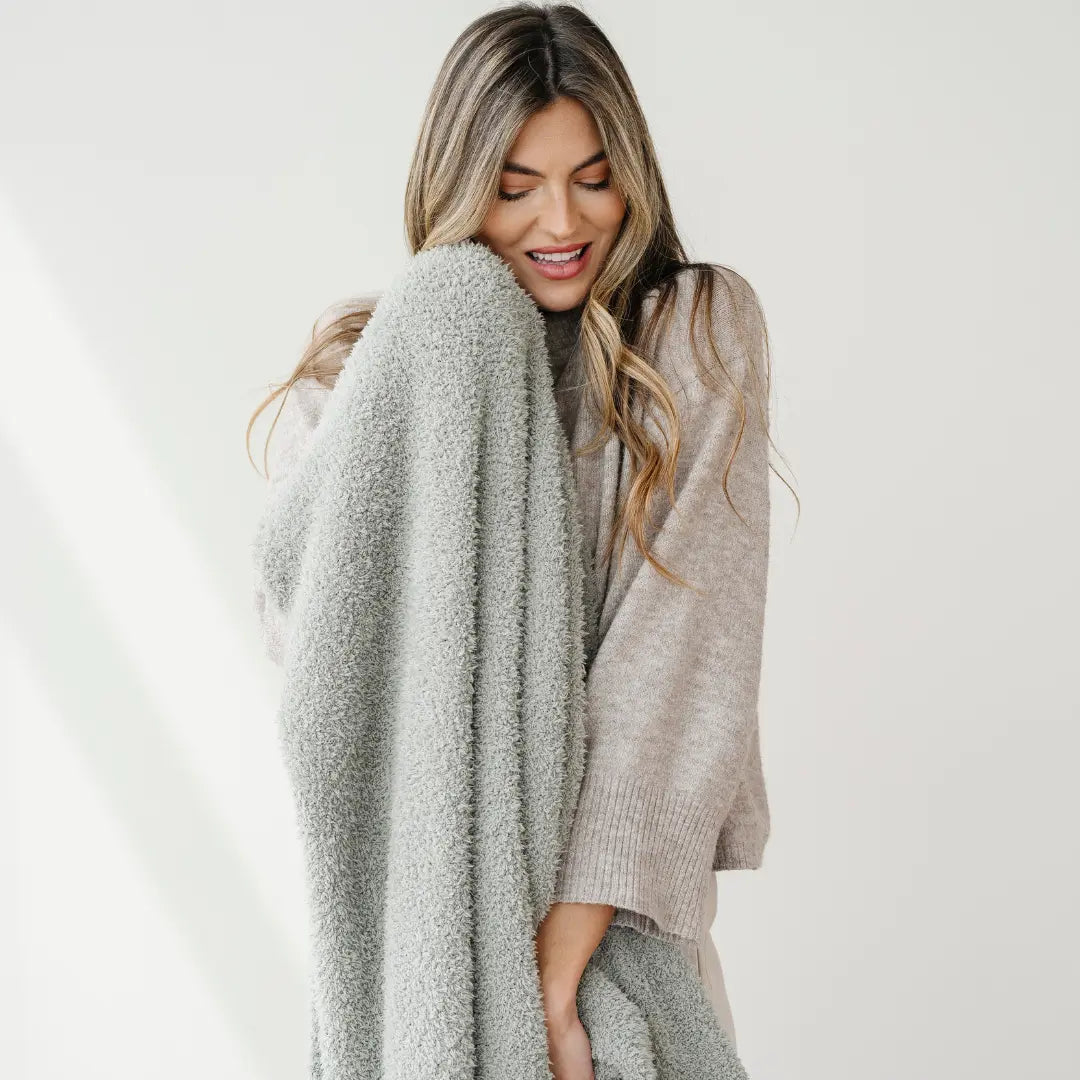 Bamboni XL Bamboo Blankets Saranoni Premium Cozy Warmth Saranoni Everetts Place Boutique