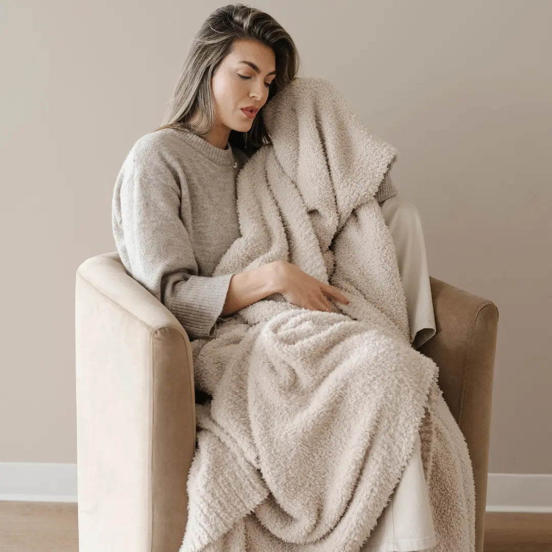 Bamboni XL Bamboo Blankets Saranoni Premium Cozy Warmth Saranoni Everetts Place Boutique