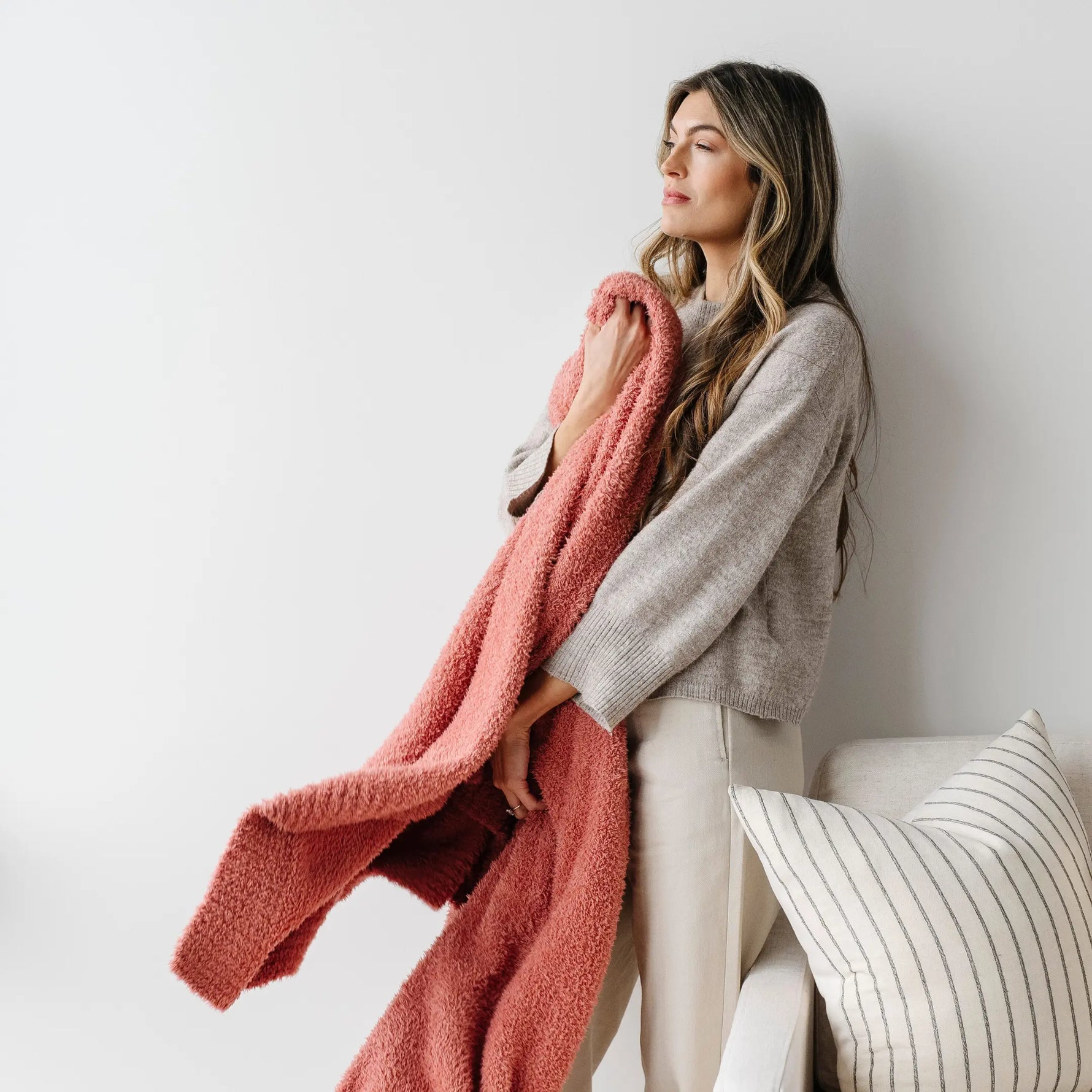 Bamboni XL Bamboo Blankets Saranoni Premium Cozy Warmth Saranoni Everetts Place Boutique