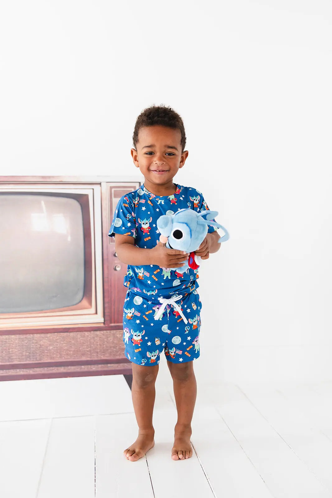 Charlie Lou Baby Bamboo Shortie Set for Babies Chip Chilla Collection - Apparel & Accessories > Clothing > Sleepwear & Loungewear > Pajamas Shirt and Shorts Set