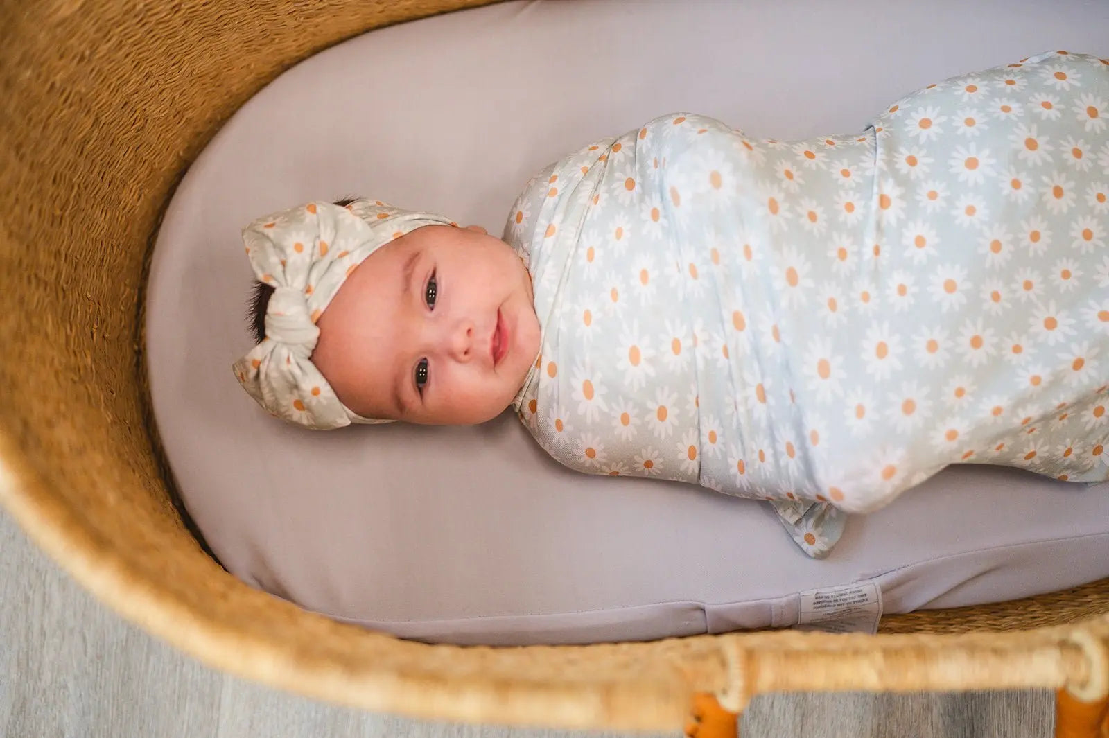 Bamboo Stretch Swaddle - Blue Daisy Harp Angel Boutique