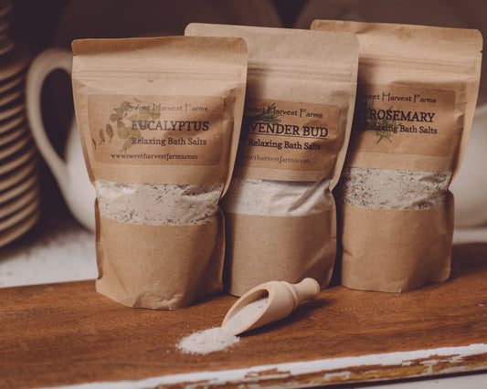 Organic Bath Salts Soak Relaxing Therapeutic Detoxing 1 Lb Sweet Harvest Farms Everetts Place: Online Boutique