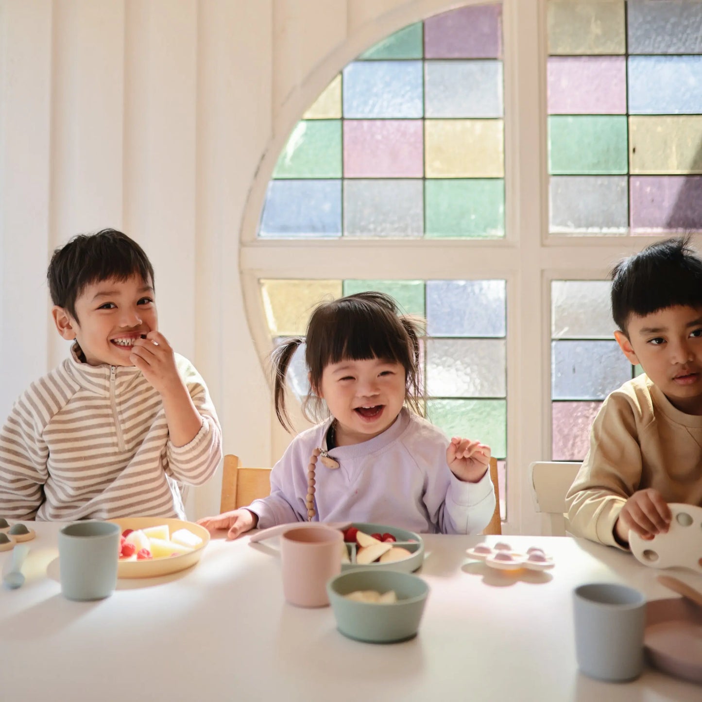 Square Dinnerware Plates for Babies BPA-Free Plastic Microwave and Dishwasher Safe Made in Denmark Mushie