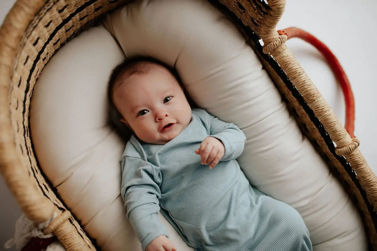 Three Little Tots Blue Bird Ribbed Knotted Newborn Gown - 