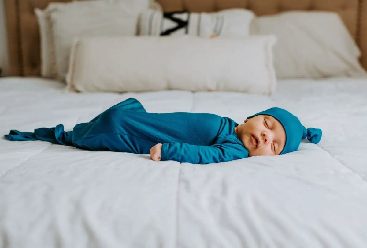 Three Little Tots Blue Knotted Newborn Baby Gown - 