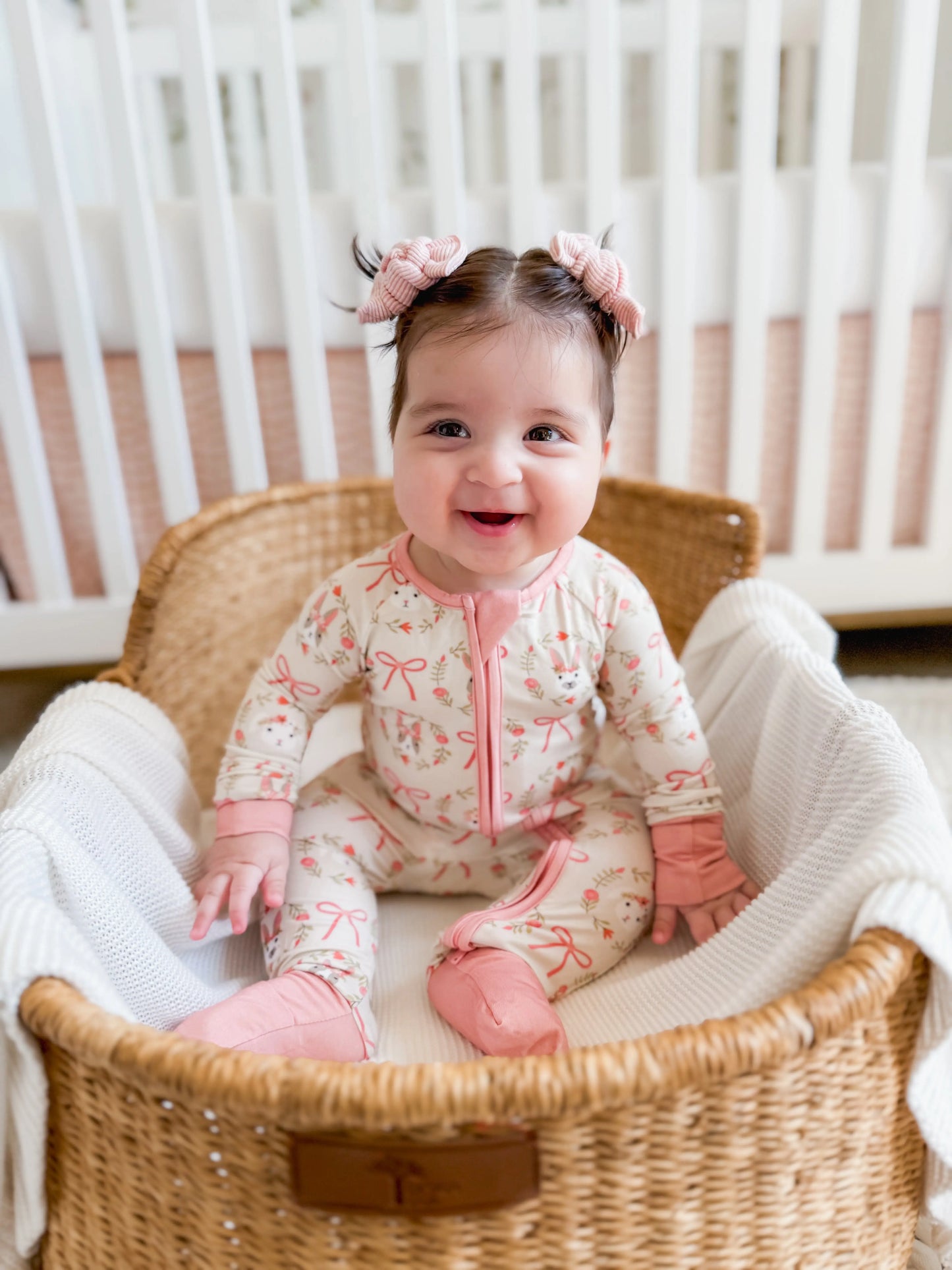 Bows & Bunnies (Convertible Zip Footies) Dreamlet Everetts Place: Online Boutique