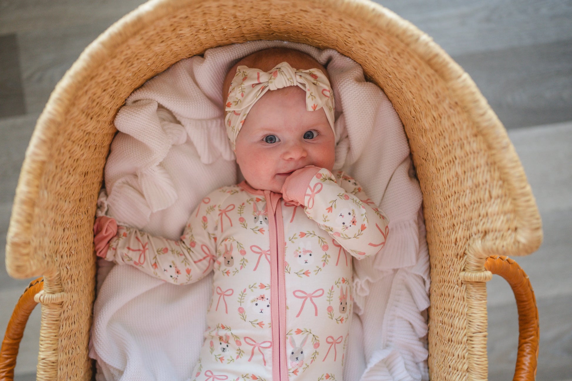 Bows & Bunnies (Convertible Zip Footies) Dreamlet Everetts Place: Online Boutique