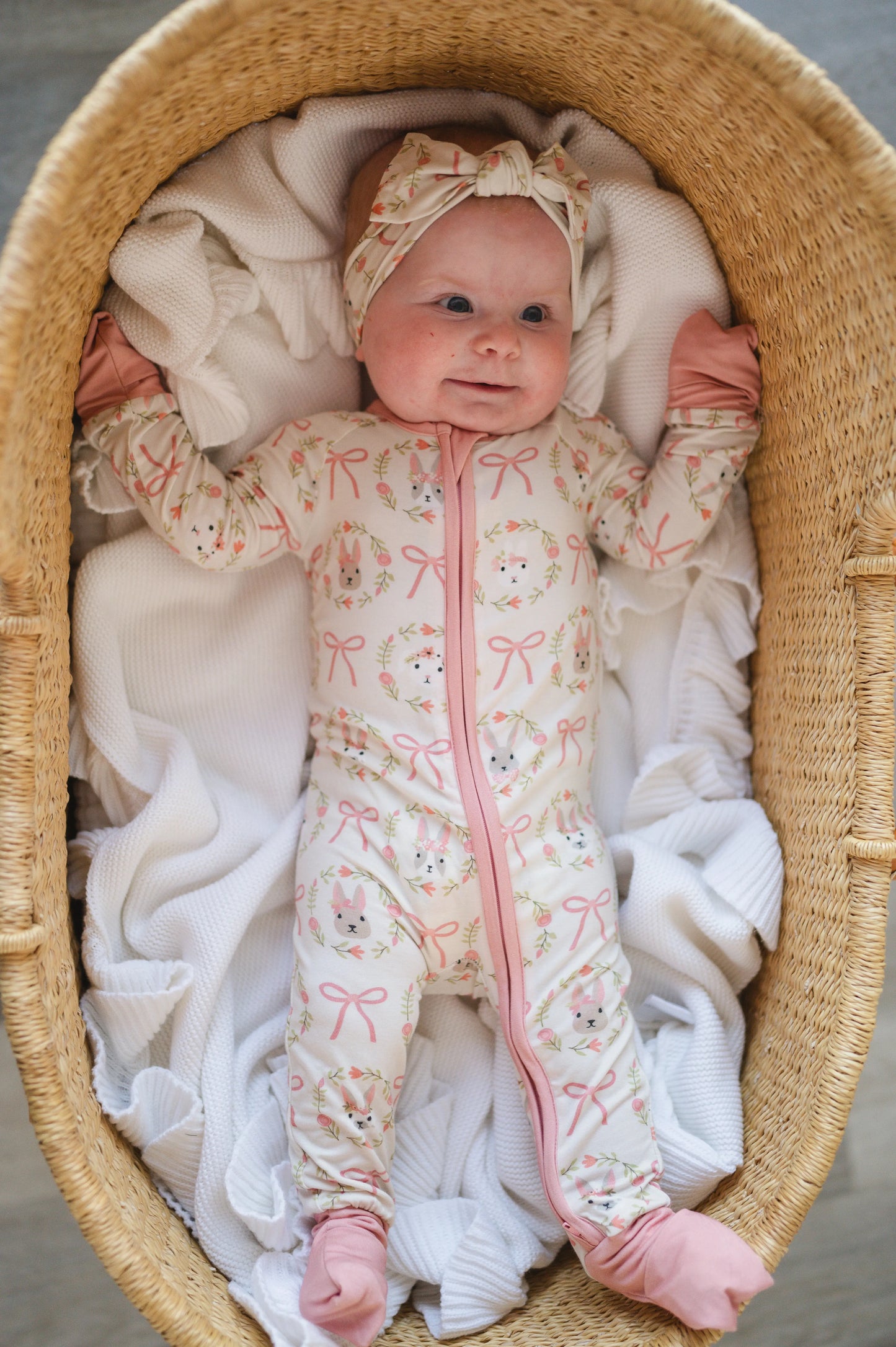 Bows & Bunnies (Convertible Zip Footies) Dreamlet Everetts Place: Online Boutique