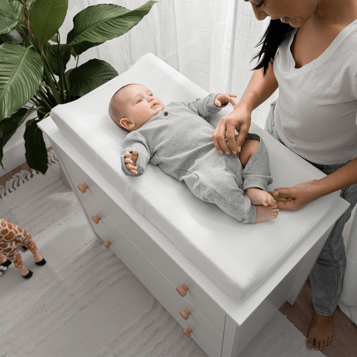 Comfy Cubs Breathable Muslin Cotton Changing Pad Cover For Baby - Everetts Place Boutique - 