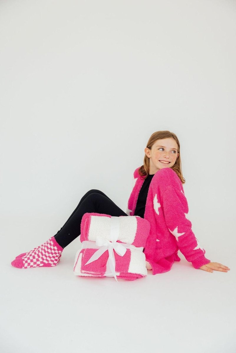 Mila & Rose ® Bright Pink Checker Cozy Socks For Kids All Season Now - Everetts Place Boutique - 