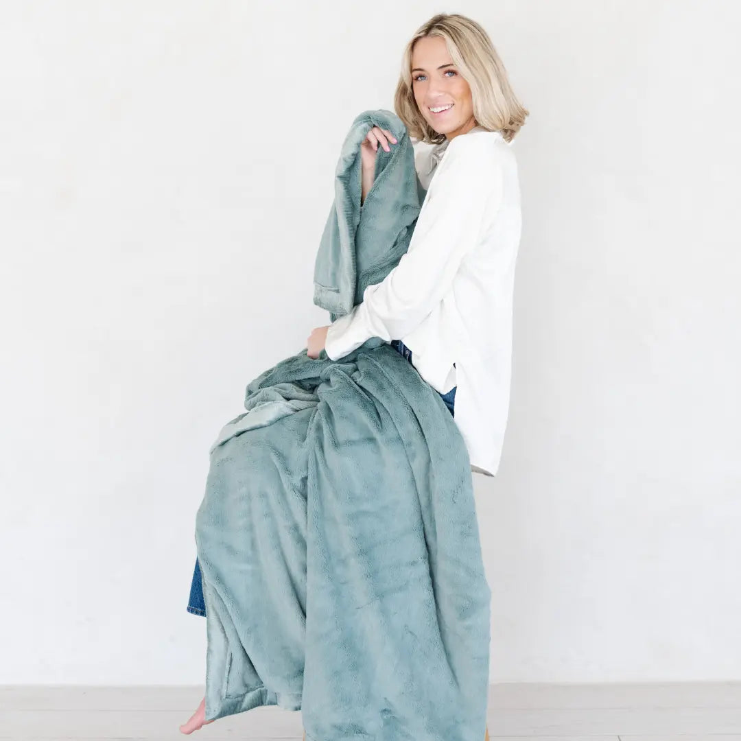 Buttery Soft Lush XL Blanket For All Ages Cozy Warmth Saranoni Everetts Place Boutique 169.00