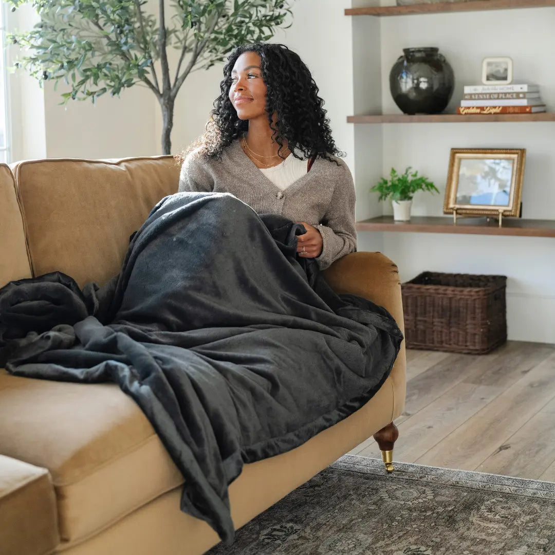 Buttery Soft Lush XL Blanket For All Ages Cozy Warmth Saranoni Everetts Place Boutique