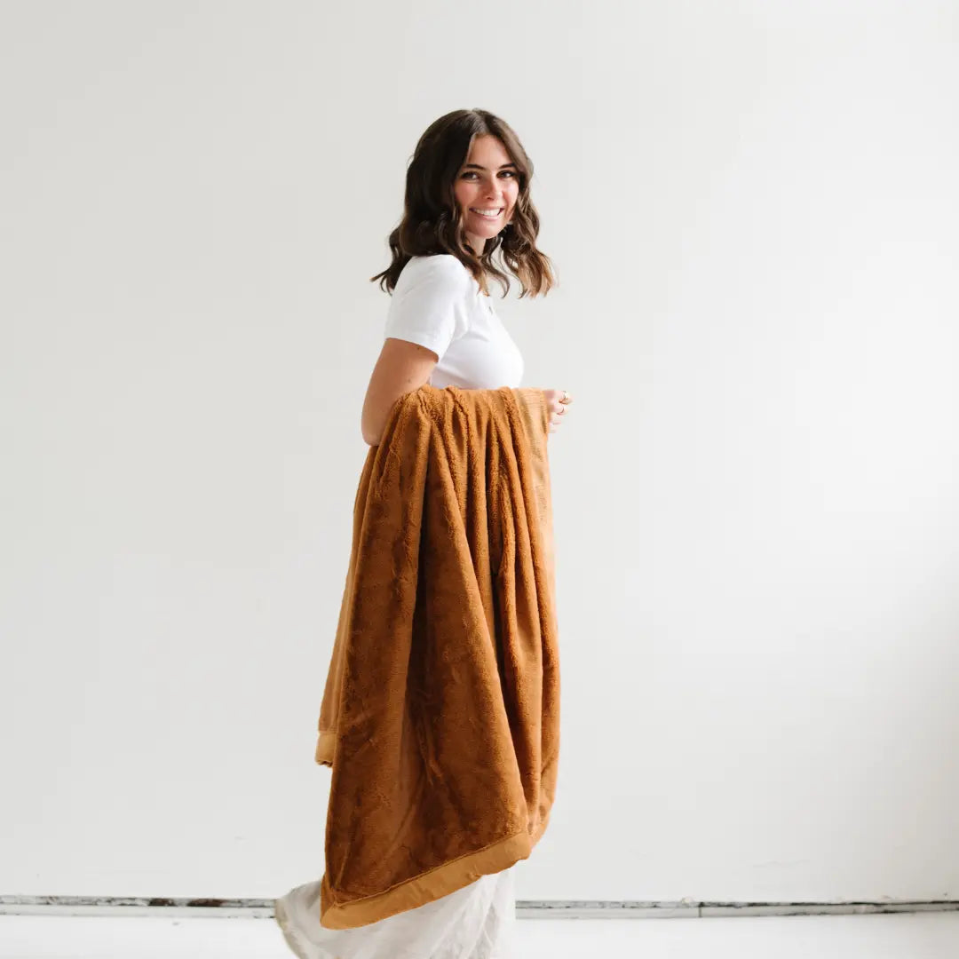 Buttery Soft Lush XL Blanket For All Ages Cozy Warmth Saranoni Everetts Place Boutique
