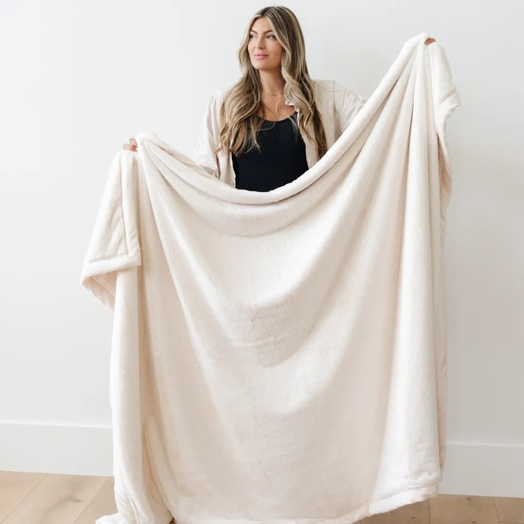 Buttery Soft Lush XL Blanket For All Ages Cozy Warmth Saranoni Everetts Place Boutique 169.00