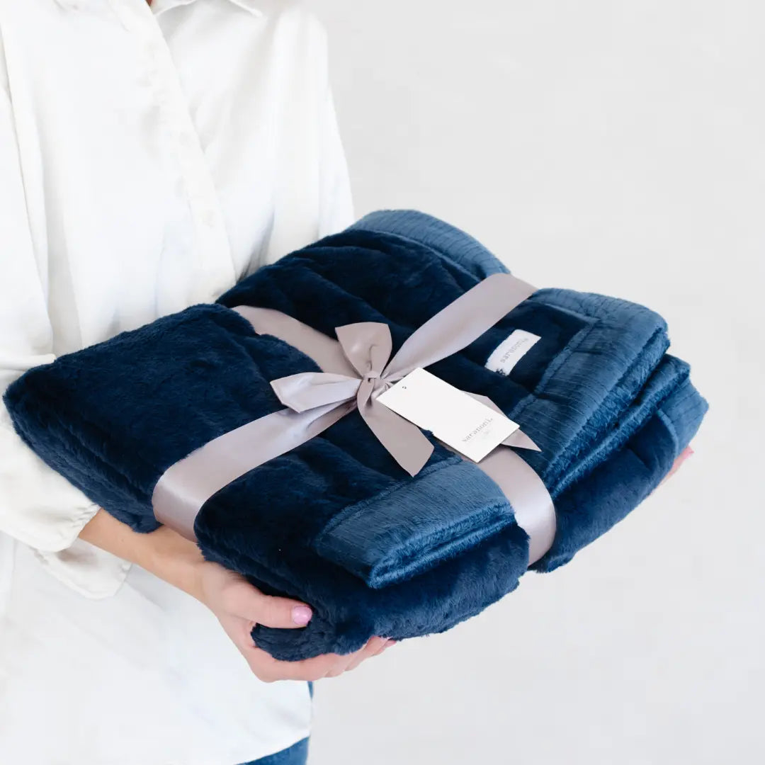 Buttery Soft Lush XL Blanket For All Ages Cozy Warmth Saranoni Everetts Place Boutique