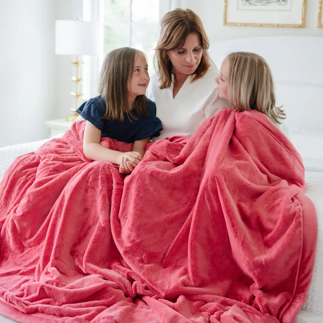 Buttery Soft Lush XL Blanket For All Ages Cozy Warmth Saranoni Everetts Place Boutique