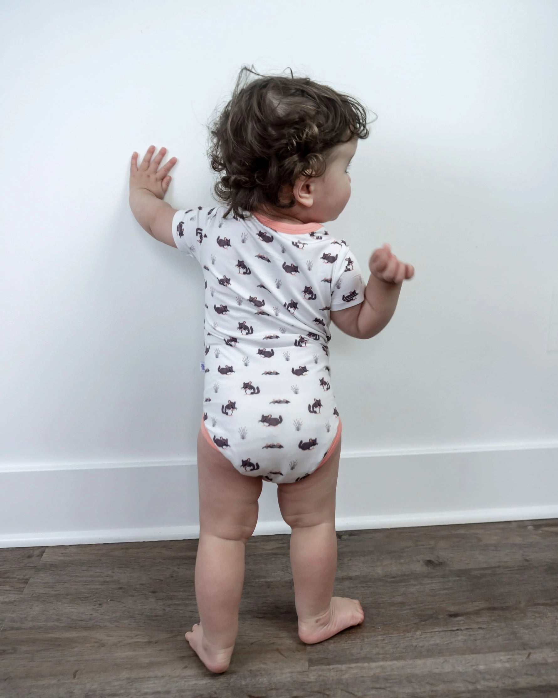 Bubble Baby Chinchilla | Short Sleeve Bodysuit - 