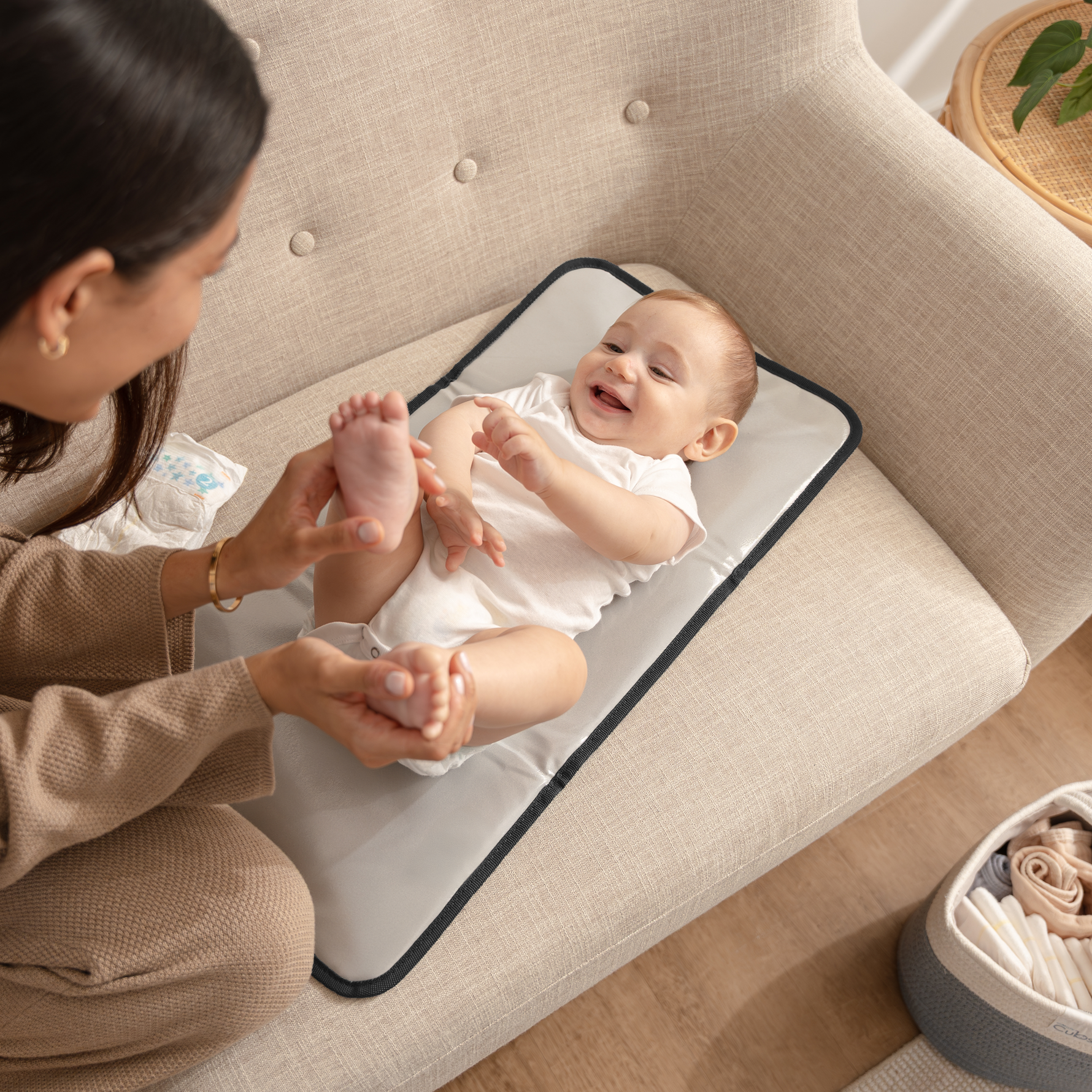 Comfy Cubs Compact Changing Pad Solid Grey For Travel Comfy Cubs Everetts Place: Online Boutique
