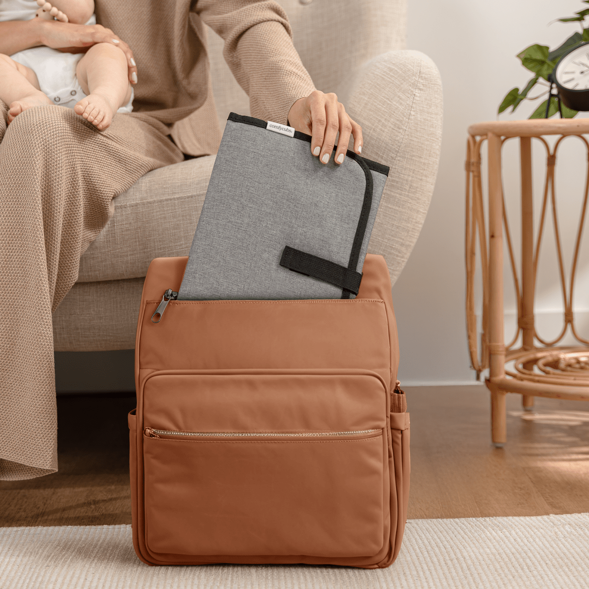 Comfy Cubs Comfy Cubs Compact Changing Pad Solid Grey For Travel - Everetts Place Boutique - 