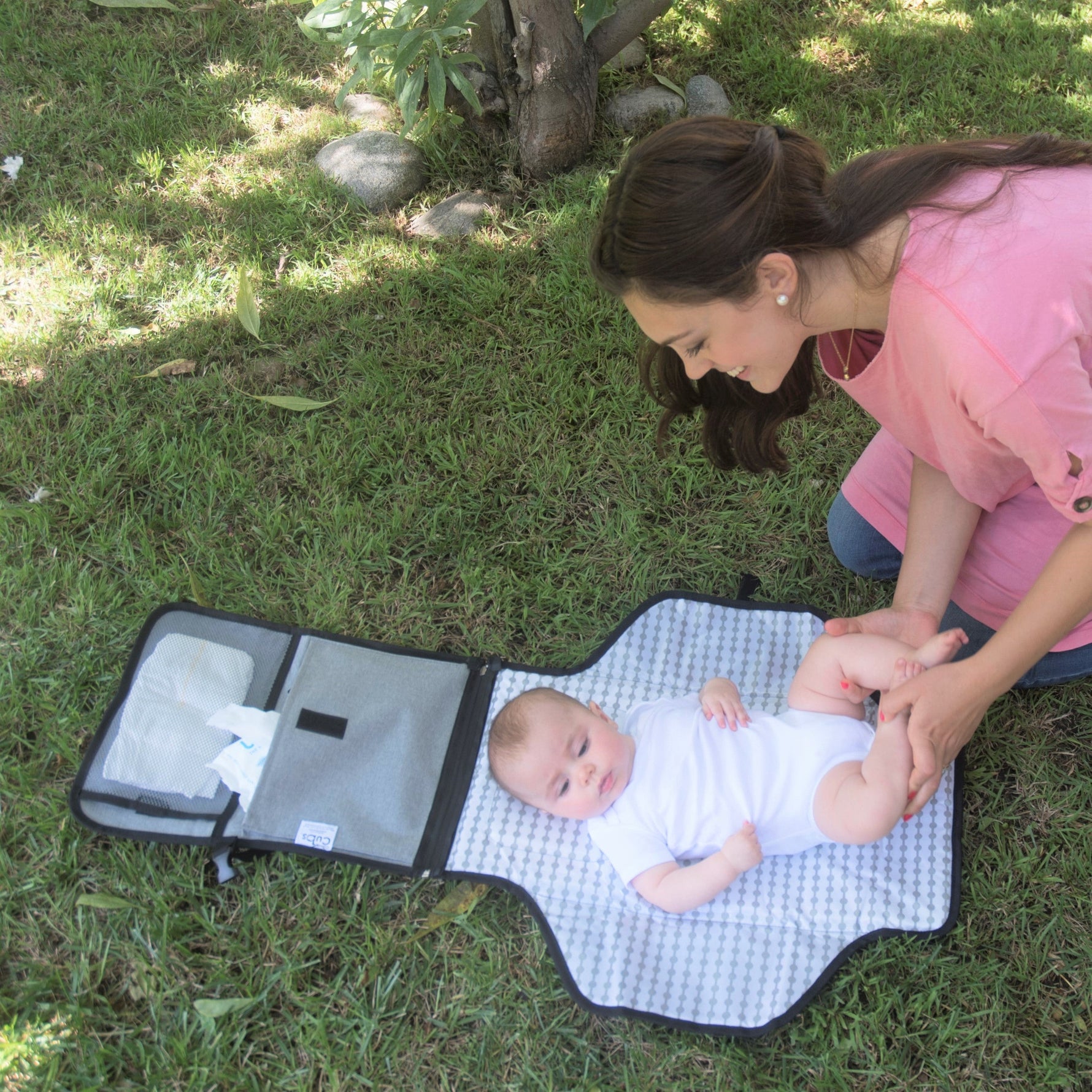 Comfy Cubs Portable Changing Pad Solid Grey On The Go Comfy Cubs Everetts Place: Online Boutique