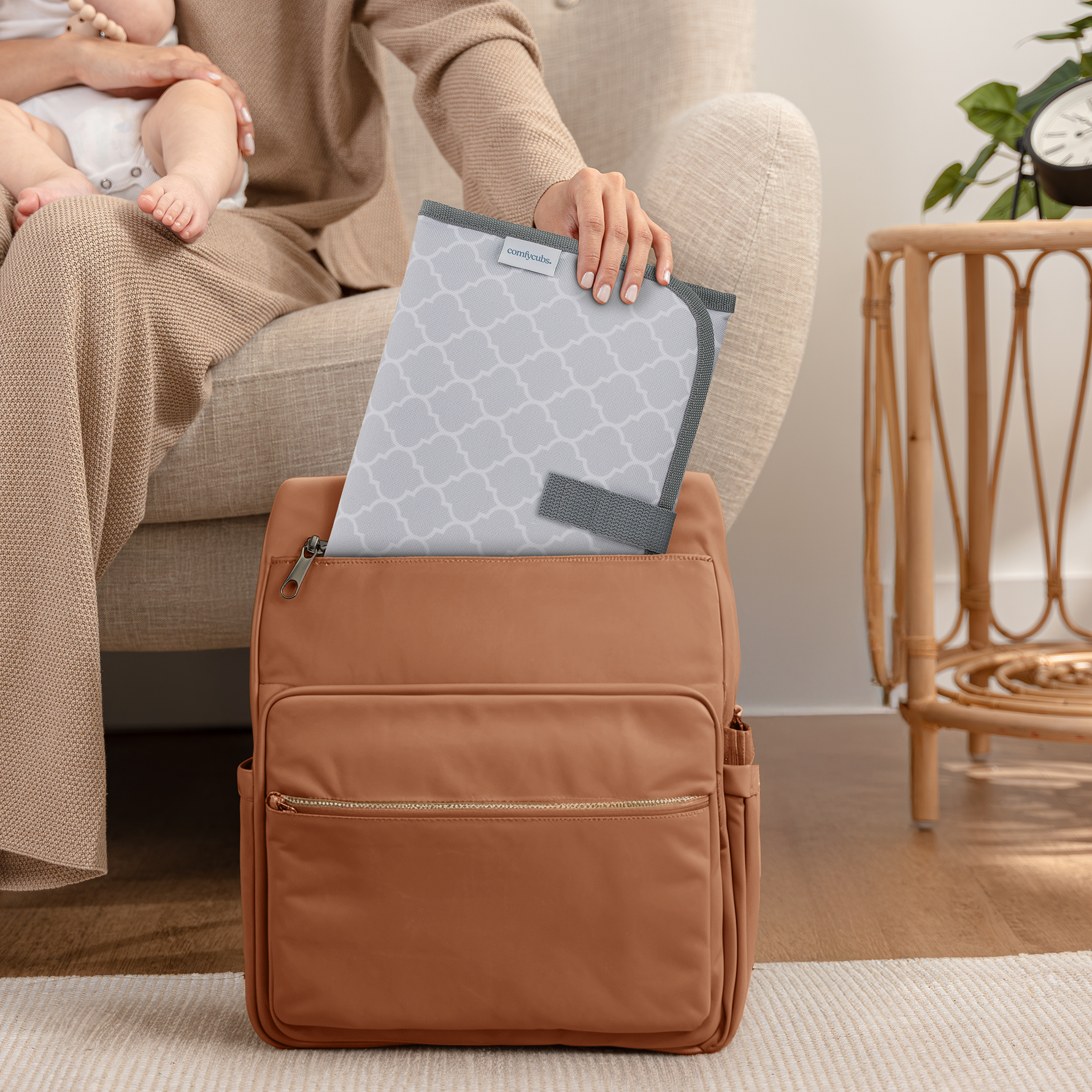 Compact Grey Pattern Changing Pad For Travel And On The Go Comfy Cubs Everetts Place: Online Boutique