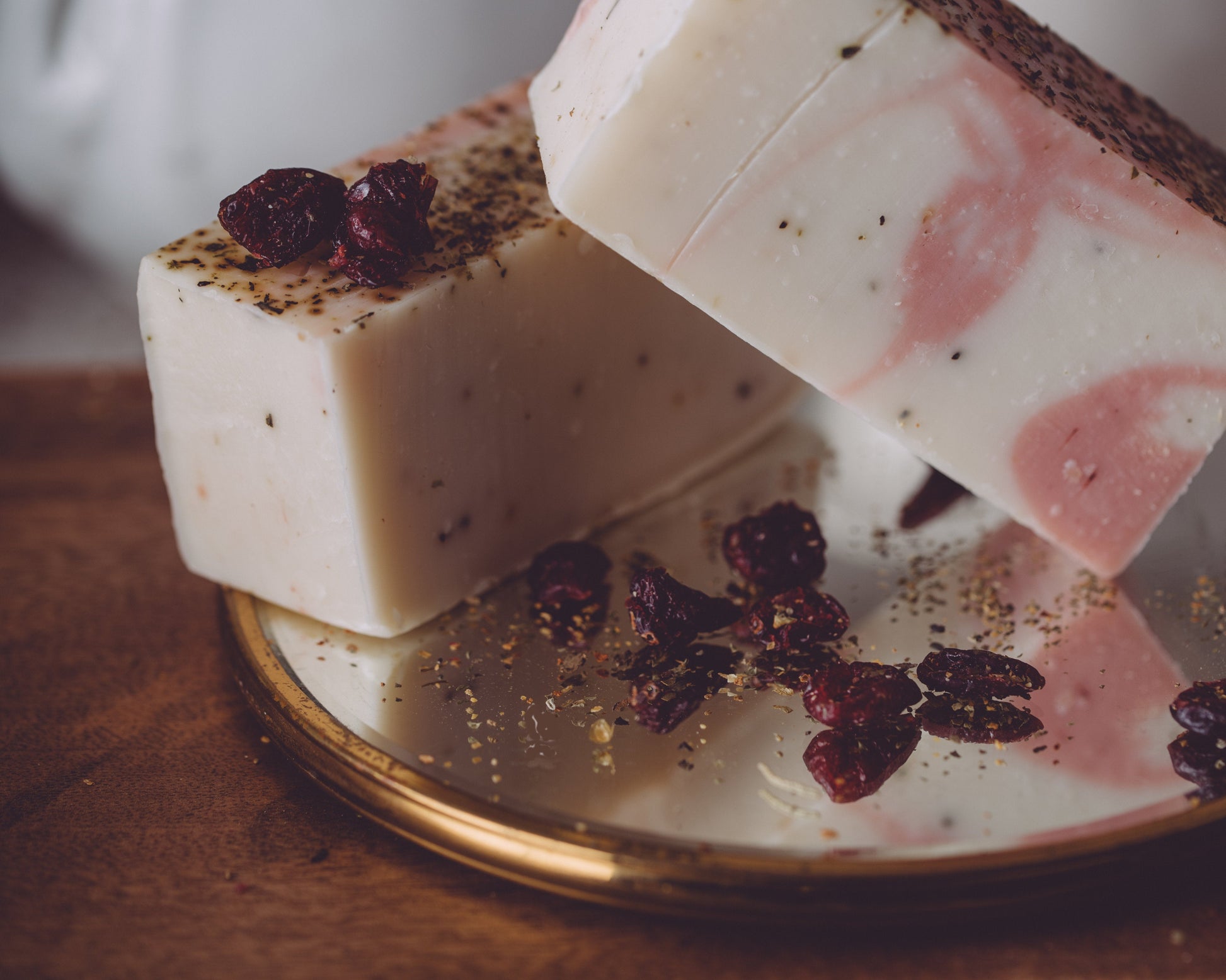 Cranberry Souffle Organic Handmade Soap Fresh Clean Scent Sweet Harvest Farms Everetts Place: Online Boutique