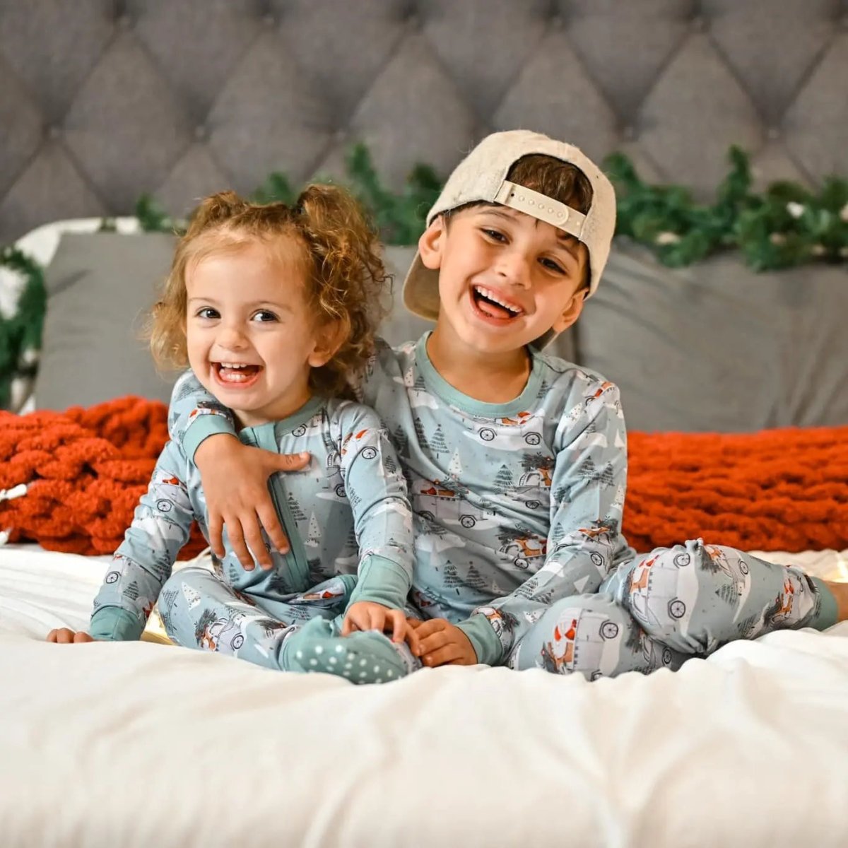 Little Joy Co. Cruisin' to Christmas 2pc Bamboo Pajamas - Everetts Place Boutique - 