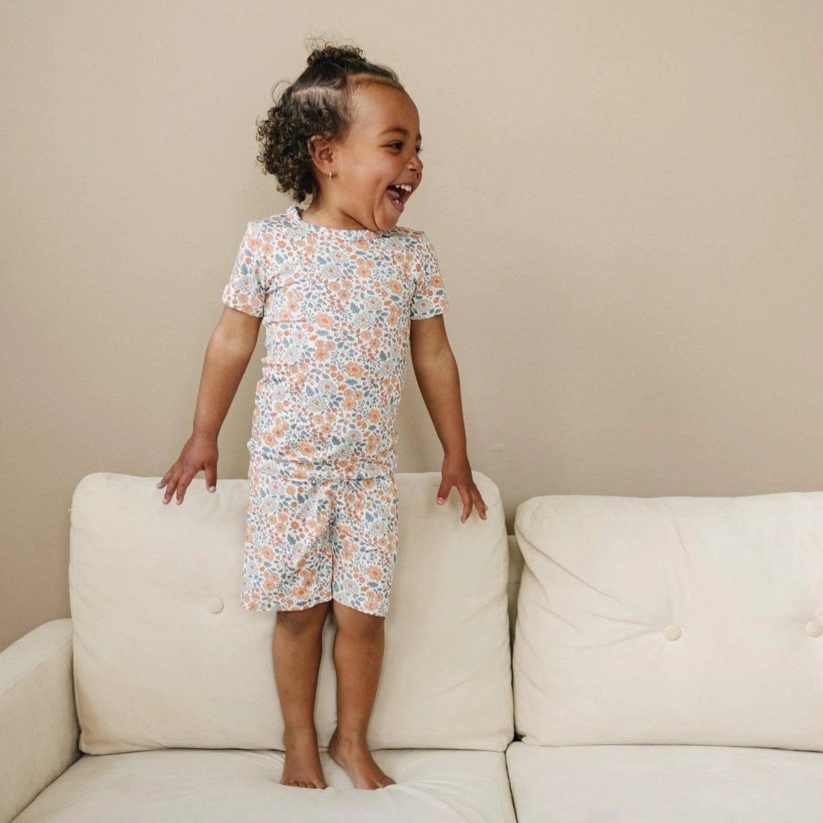 Little Joy Co. Darling Ditsy 2pc Bamboo Pajamas *see size notes - Everetts Place Boutique - 