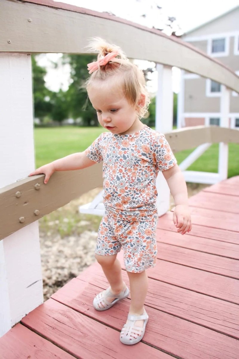 Little Joy Co. Darling Ditsy 2pc Bamboo Pajamas *see size notes - Everetts Place Boutique - 