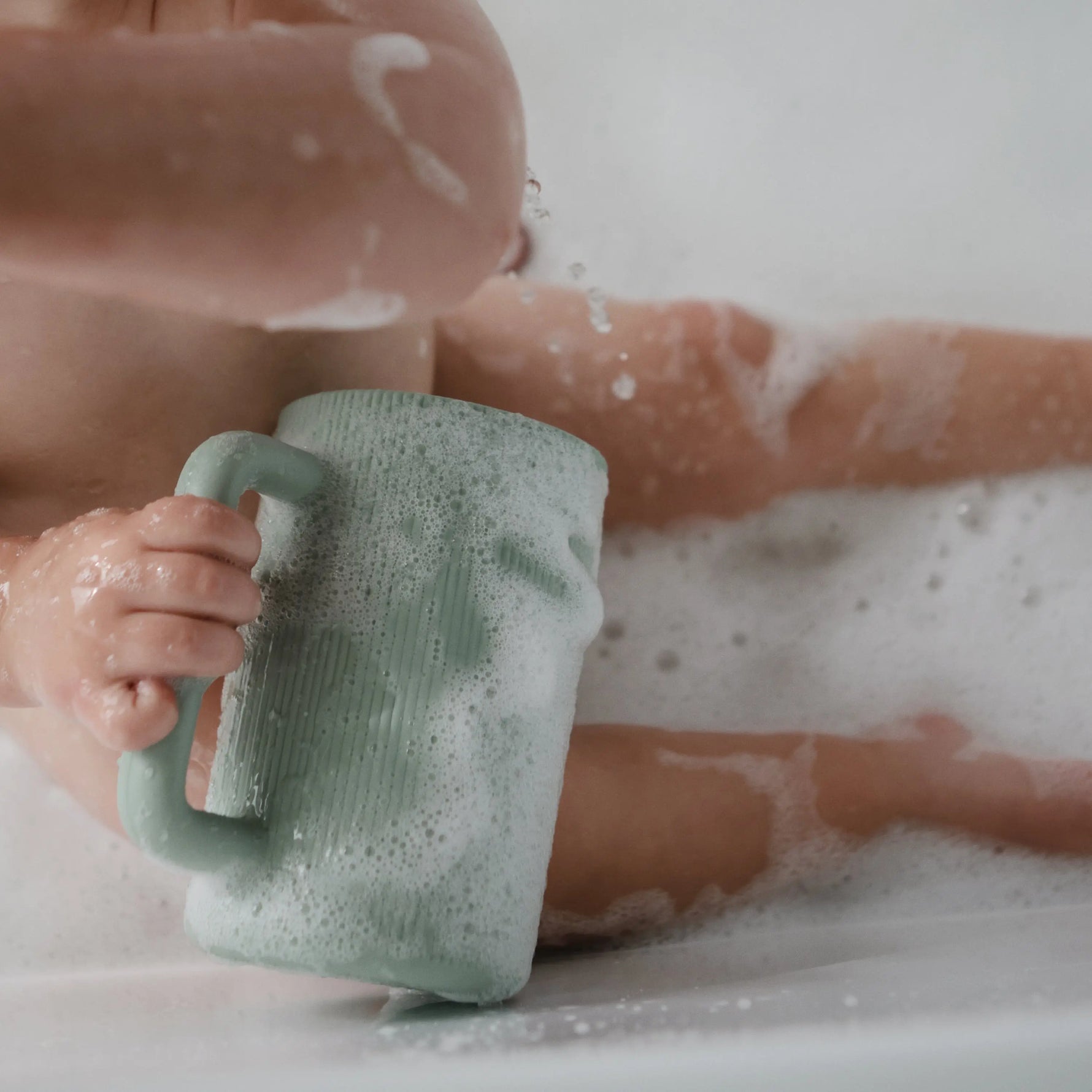 Mushie Bath Rinse Cup for Kids with Textured Grip and Controlled Water Stream - Baby & Toddler > Baby Bathing Bath Rinse Cup