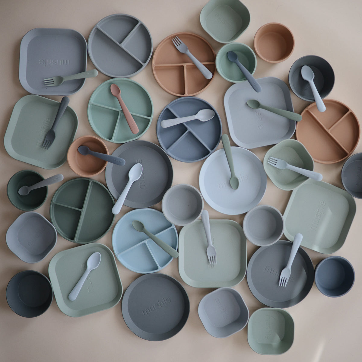 Mushie organic baby square dinnerware bowls for feeding.
