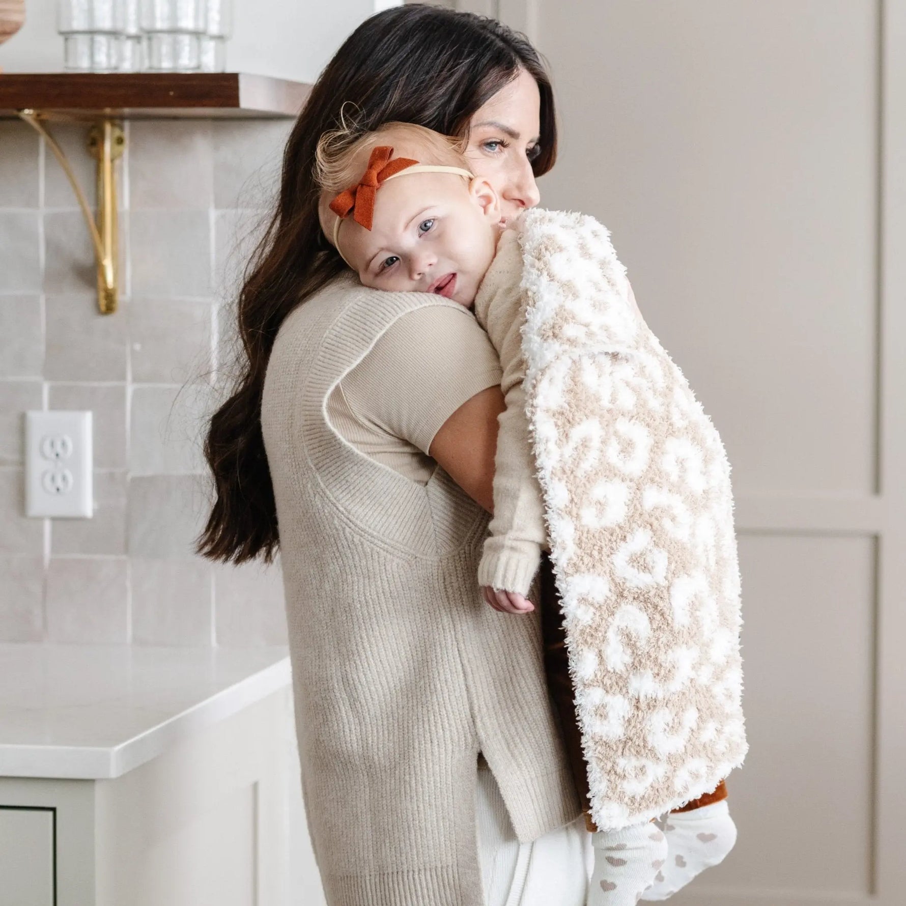 Double Layer Bamboni Mini Blankets Made From Bamboo Rayon Saranoni Everetts Place Boutique