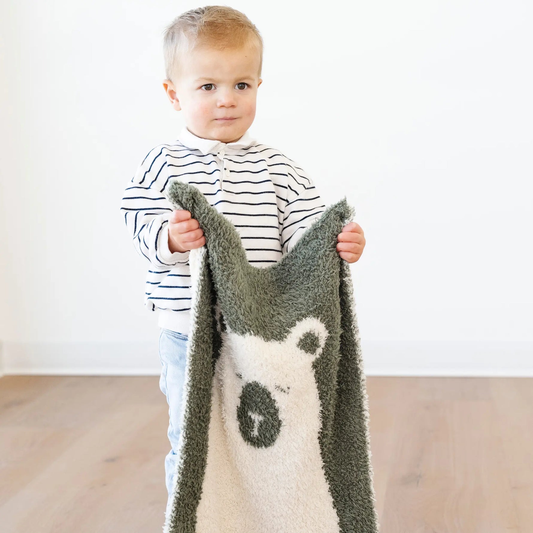 Double Layer Bamboni Mini Blankets Made From Bamboo Rayon Saranoni Everetts Place Boutique
