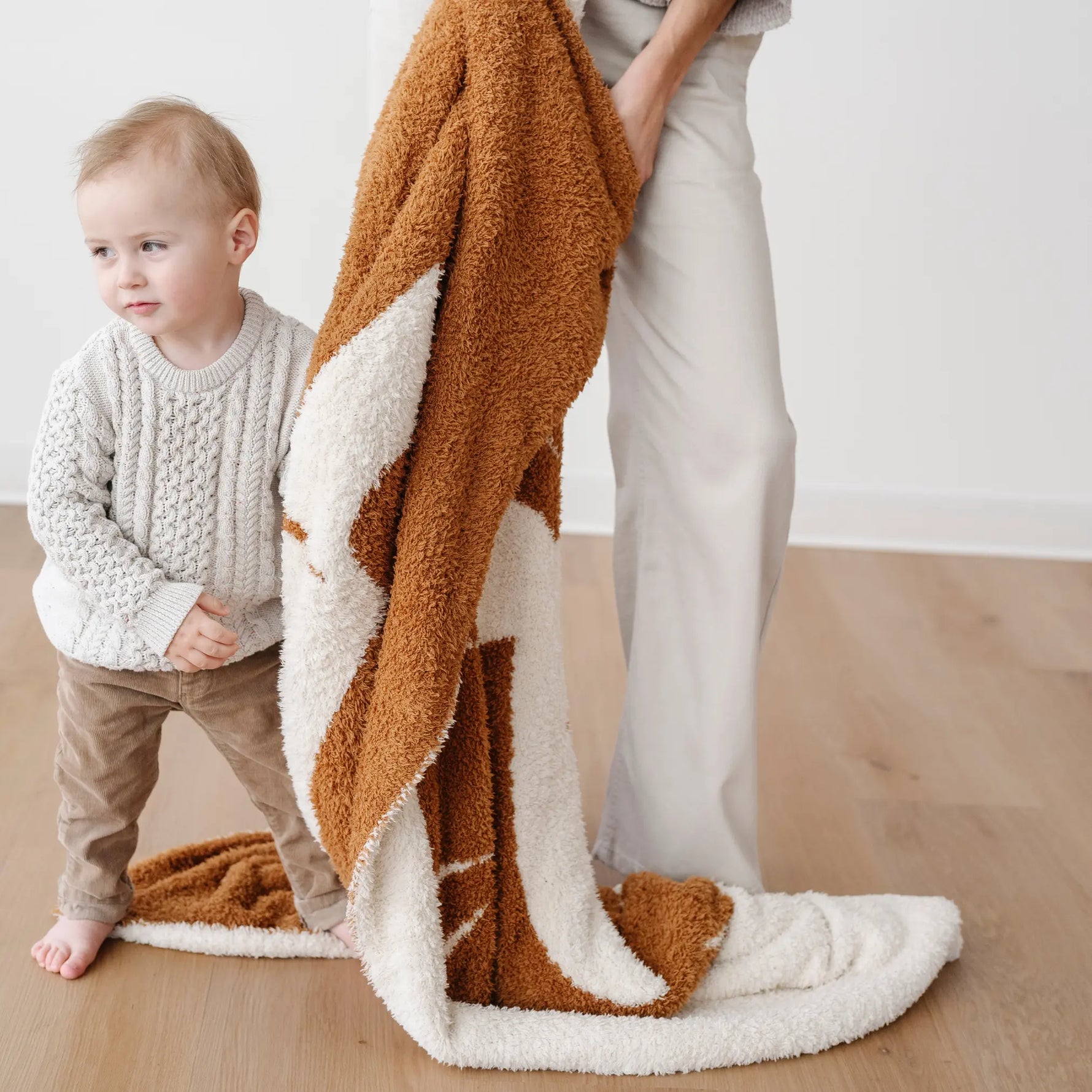 Double Layer Bamboni Mini Blankets Made From Bamboo Rayon Saranoni Everetts Place Boutique