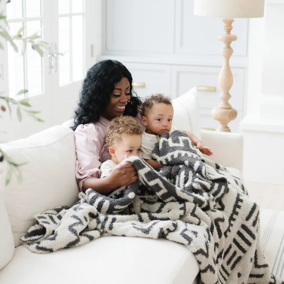 Double Layer Bamboni Throw Blanket Saranoni Premium Saranoni Everetts Place Boutique