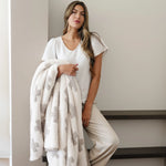 Double Layer Bamboni Throw Blanket Saranoni Premium Saranoni Everetts Place Boutique