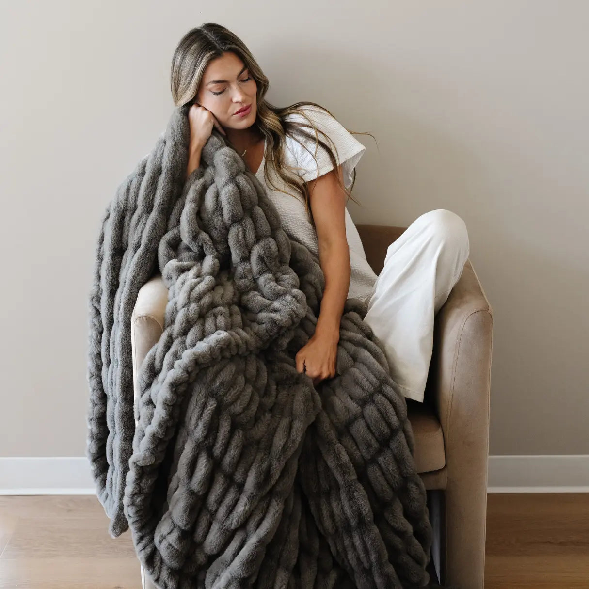 Double Ruched Faux Fur XL Throw Blanket by Saranoni Saranoni Everetts Place Boutique