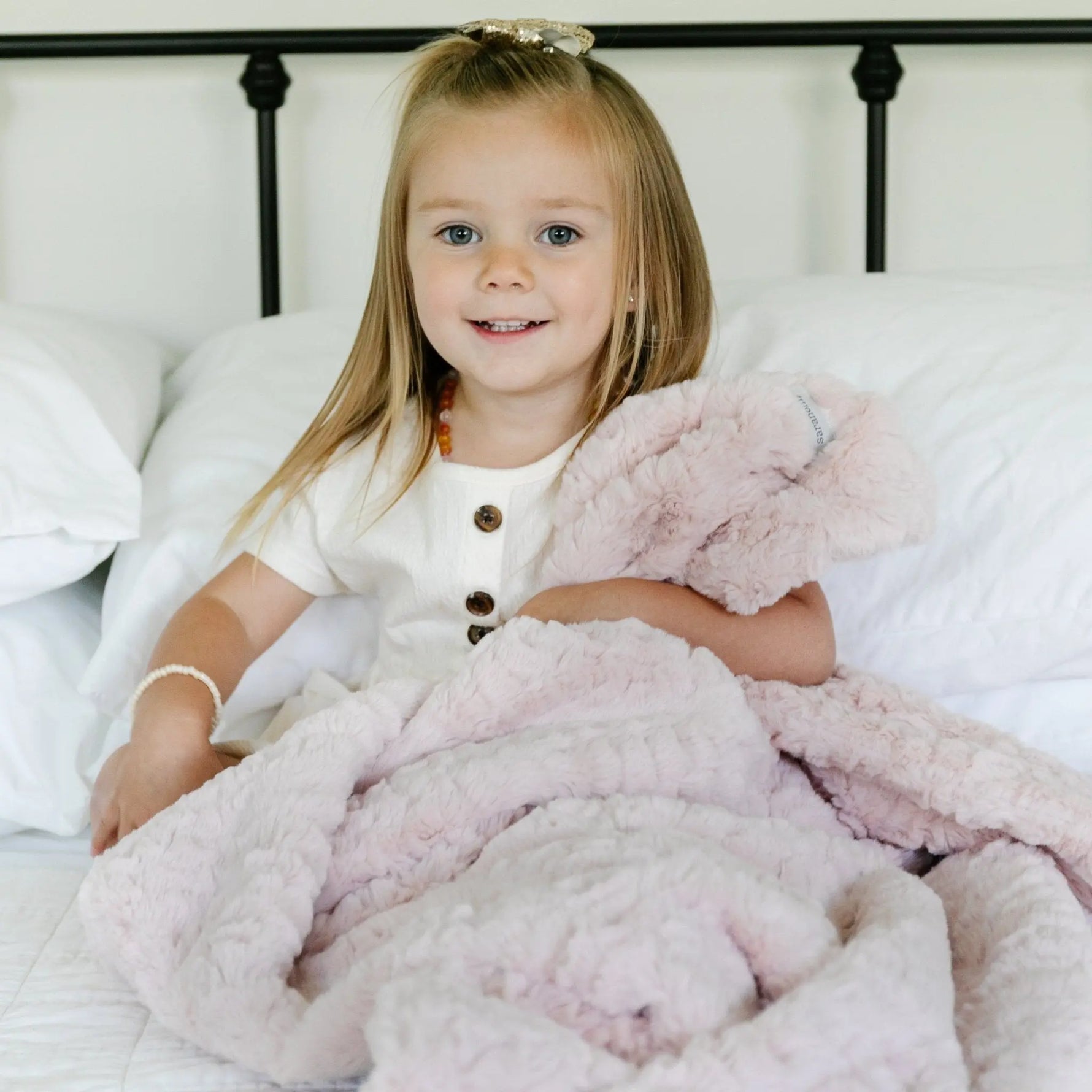 Dream Toddler Blankets Luxuriously Soft Microfiber Saranoni Saranoni Everetts Place Boutique