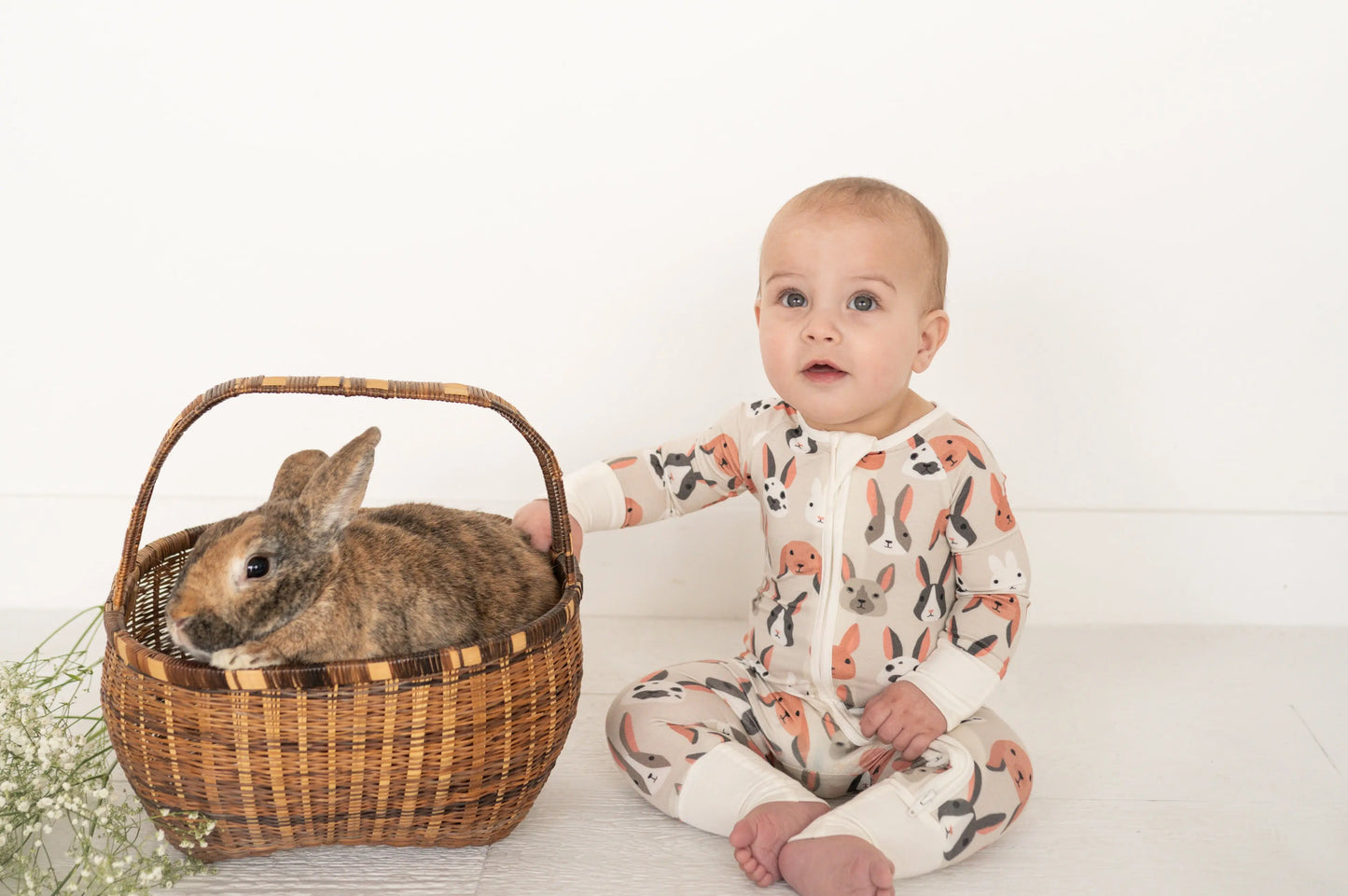 Dreamlet Bunny Crew Convertible Zip Footies Bamboo Dreamlet Everetts Place: Online Boutique