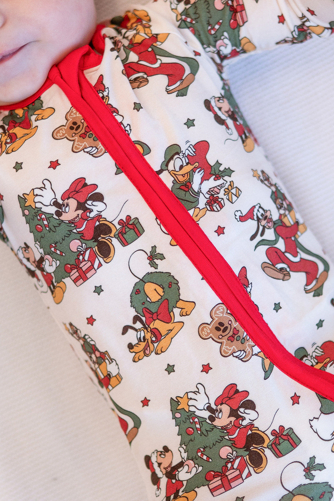 Merry Magic (Convertible Zip Footies)