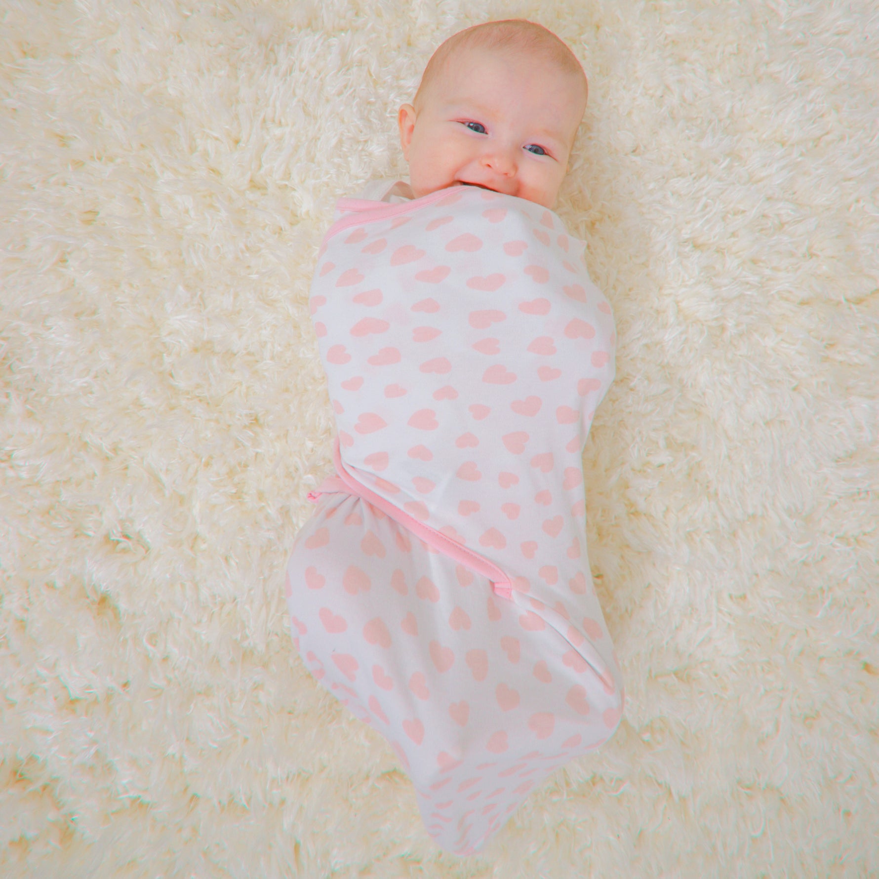 Easy Swaddle Blankets Pink Heart By Comfy Cubs Pack Of 1 Comfy Cubs Everetts Place: Online Boutique
