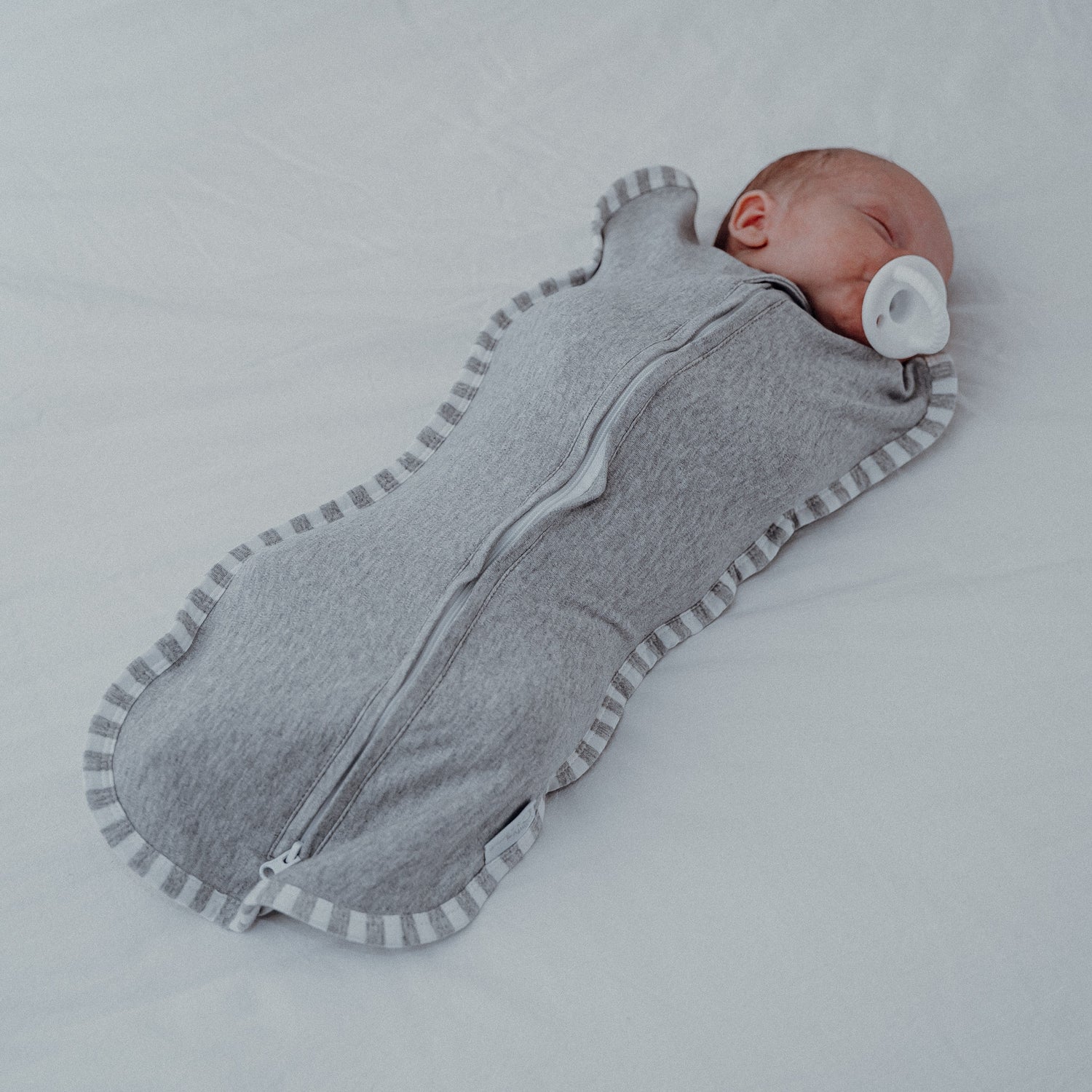 Easy Zipper Swaddle Blanket Grey Comfy Cubs Newborns Comfy Cubs Everetts Place: Online Boutique