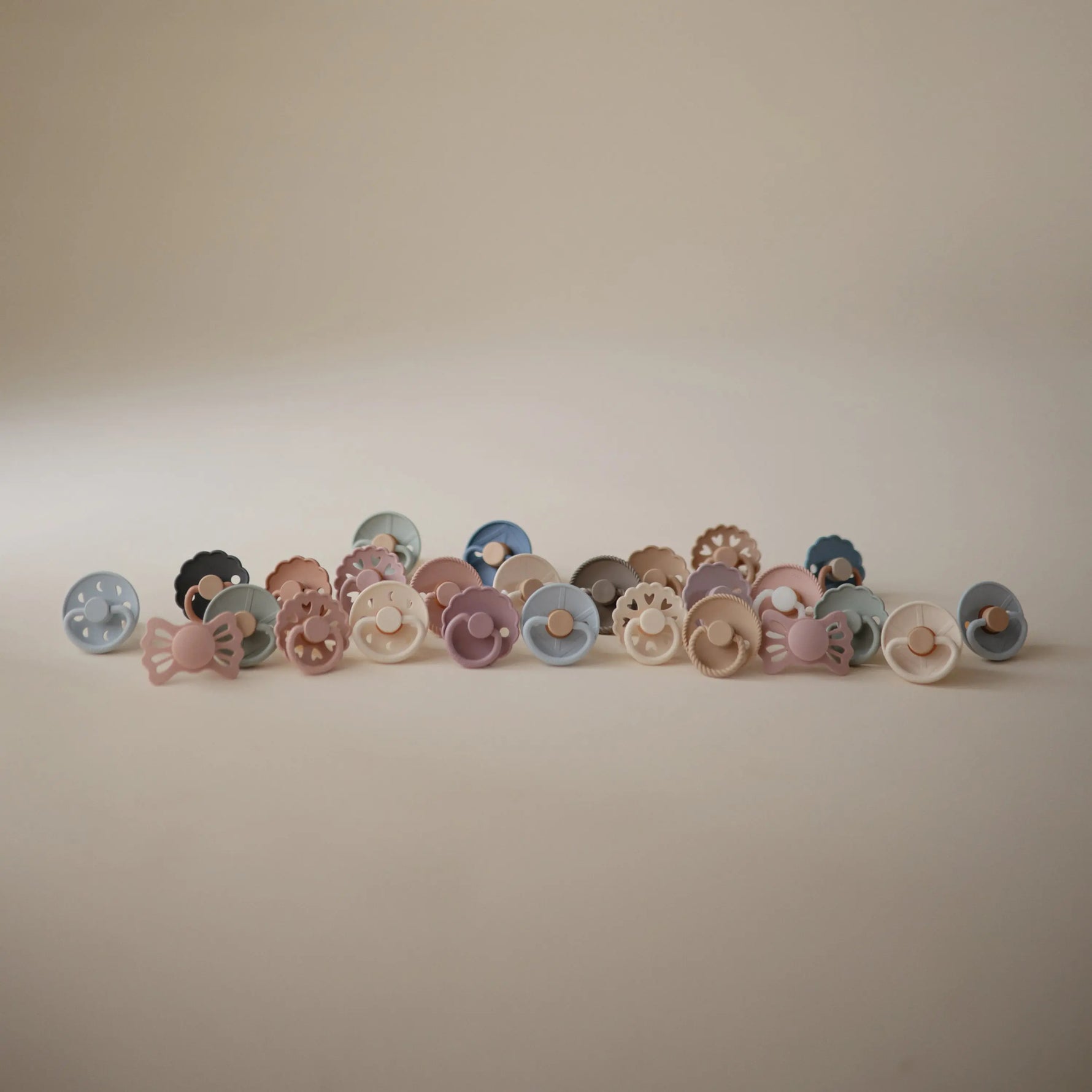Mushie FRIGG Natural Rubber Pacifier 4 Pack for Baby Comfort and Safety - Baby & Toddler > Baby Health > Pacifiers & Teethers RUBBER FRIGG PACIFIERS