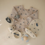 Long Sleeve Bib, 6-24 Months by Mushie